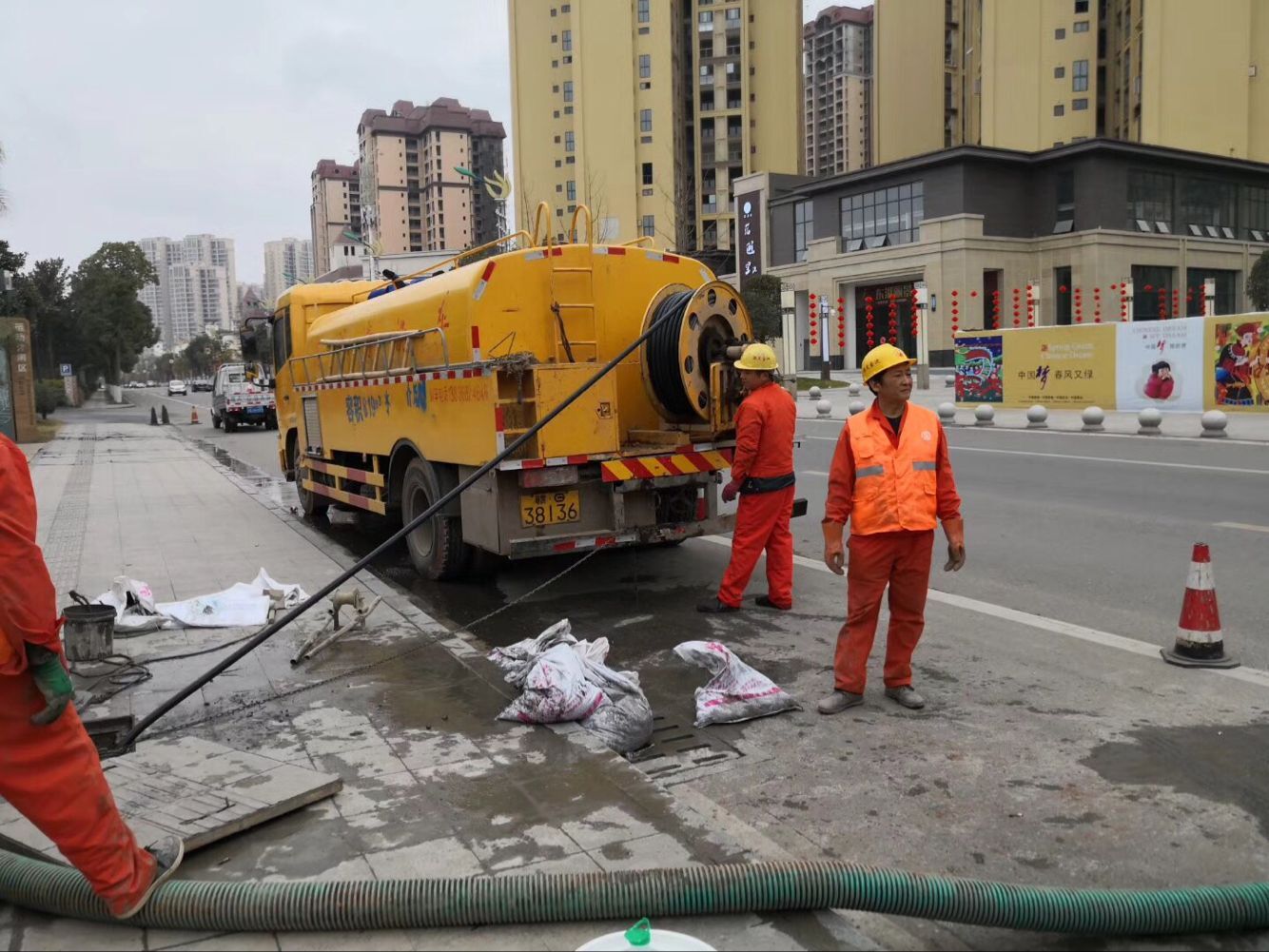 石龙镇排污管道清淤-管道清洗