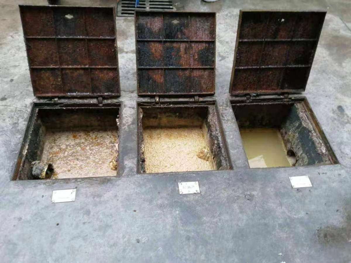 石龙镇清理隔油池-污水池清掏